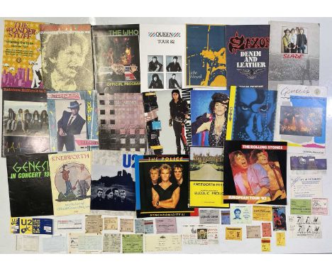 20 Rock/Pop Concert Programmes 1970-92, including Dylan 81, Who 82, Queen 82, John Mayall 70, Rainbow 81, Stones 82, Knebwort