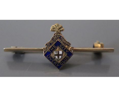 A 9ct Gold and Enamel 'The City Livery Club' Brooch by Toye, 3g 