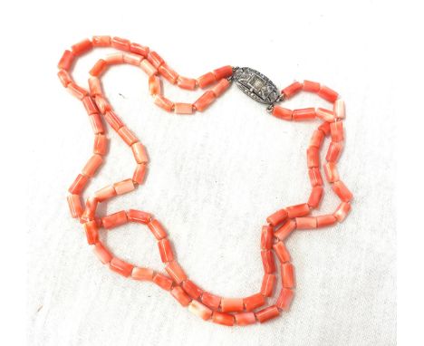 50grams vintage coral necklace with silver paste clasp