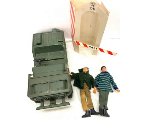 2 Vintage Action man / men, jointed, blonde hair and jointed brown hair, 1975 Action man jeep etc