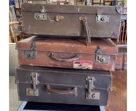 3 Vintage travel cases