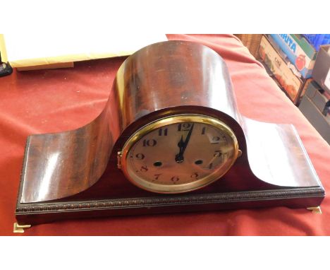 British 1930s Enfield Dupontic Chiming 8-day Mantel Clock. In very good condition, excellent period style with brass feet. Bu