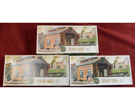 Airfix Engine Shed Kit Series 2 (3), Mint in Box.