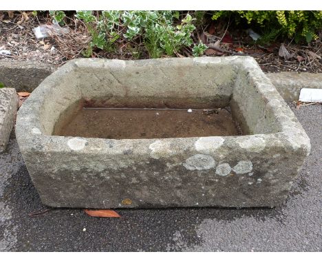 A stone trough (L62 x W43 x H19cm)