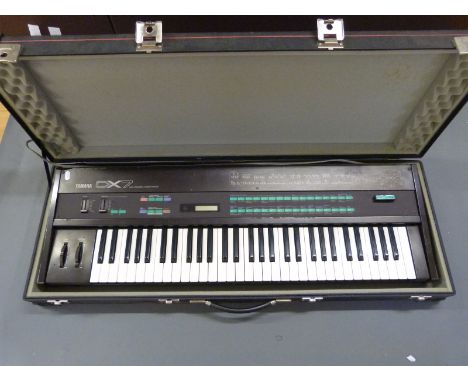 Yamaha DX7 Synthesizer, serial no. 24818 1983-1989, an example of the first commercially successful digital synthesizer popul