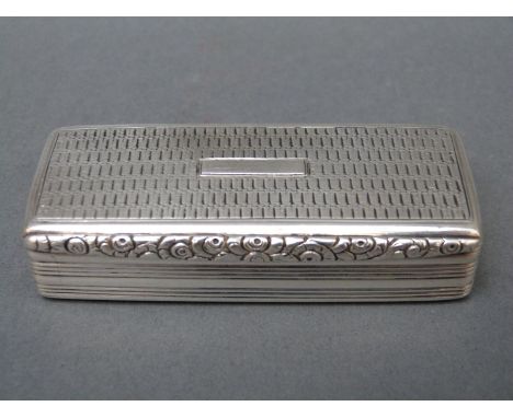 A William IV hallmarked silver snuff box with gilt wash interior and ribbed exterior, Birmingham 1830, maker Edward Smith, we