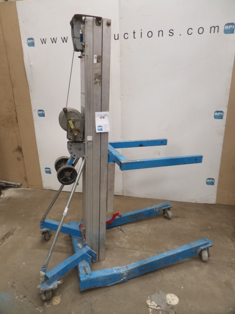 GENIE SUPERLIFT ADVANTAGE SLA 10 {024408} 454KG LIFT/STACKER 10 MANUAL
