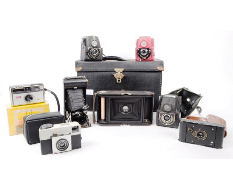 A collection of vintage mid 20th century analogue film cameras. The collection to include three Esign Ful-Vue cameras (one in