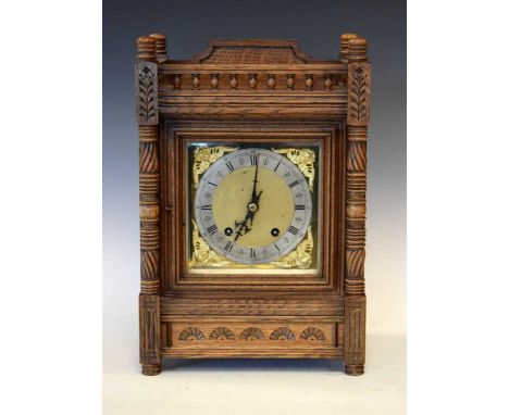 Winterhalder &amp; Hofmeier - Early 20th Century German oak-cased mantel clock, in architectural case, 40.5cm high