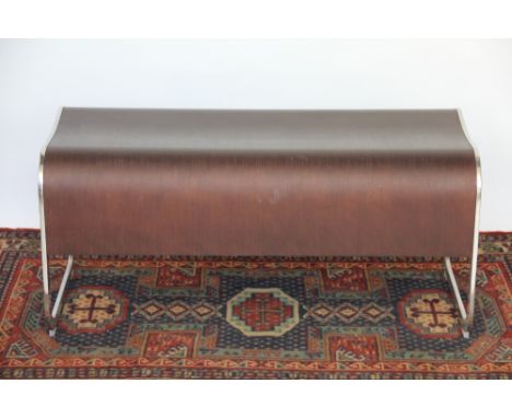 Three Italian Lapalma benches, comprising two ZA curved benches and a ZA-2 straight bench, the latter 94cm