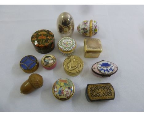 A quantity of pill and patch boxes of various forms, to include papier-mache and an acorn etui  (12)