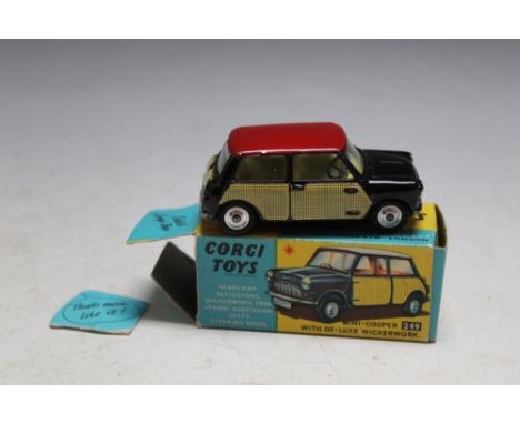 A BOXED CORGI TOYS 249 MINI COOPER DELUXE WICKERWORK, W 8 cmCondition Report:one side panel wickerwork coming loose - see ima