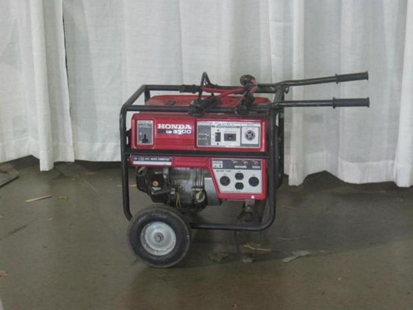 Honda 3500 Watt Generator