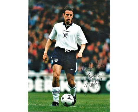 Football Gareth Southgate 10x8 signed colour photo of the current England manager in his playing days for England 1996 v Hung