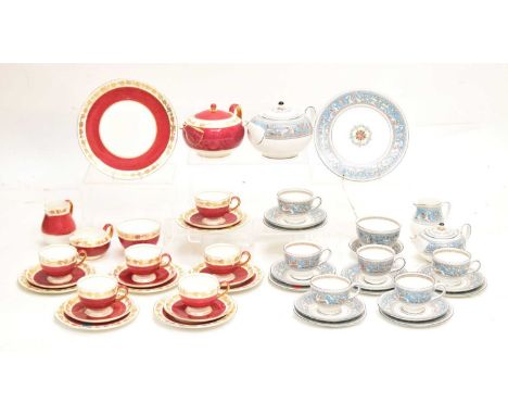 Wedgwood Florentine part tea set to include tea cups, eight saucers, two tea pots, milk jug and sugar bowl, together with ano