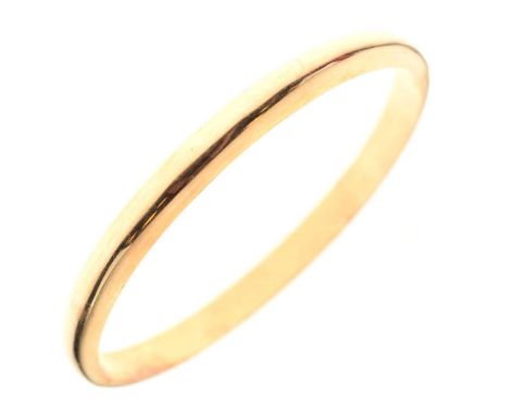 Yellow metal snap bangle, stamped '14K 585' to tongue of clasp, inner diameter approximately 58mm, 11.5g approx, in fitted bo