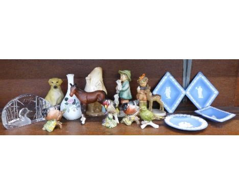 A Royal Doulton horse, two Hummel figures, one a/f, three Beswick birds, one a/f, an Aynsley Labrador, a Swedish crystal pape