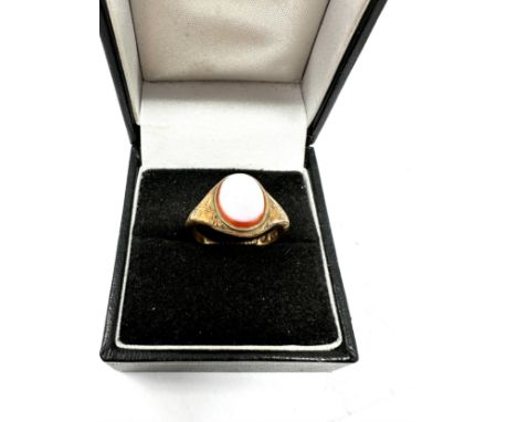 9ct yellow gold antique carnelian signet ring (1.7g) 