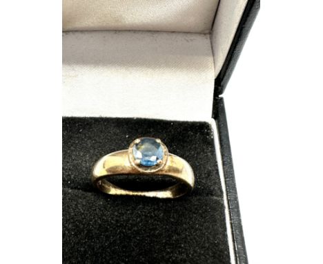 9ct gold sapphire solitaire ring (2.9g) 