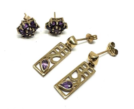 2 x 9ct yellow gold vintage paired amethyst earrings (4.1g) 