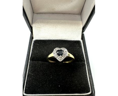 9ct gold diamond &amp; sapphire heart ring (1.4g) 