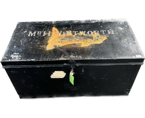 Military style metal travel trunk, Comes with key and metal swing handles to the sides. [54x107x55cm] 