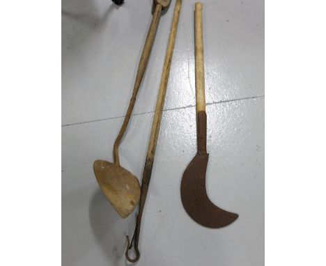 3 farm tools with wooden handles incl. 1 scythe