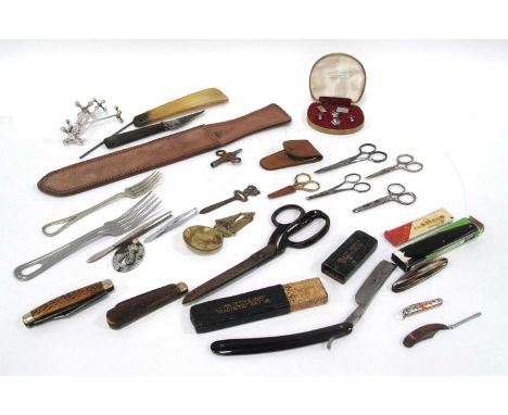 Horn Handled Penknives, Saynor horticultural knife, cut throat razor, strop, U.S cutlery, knife rests, Firths Staybrite stud 