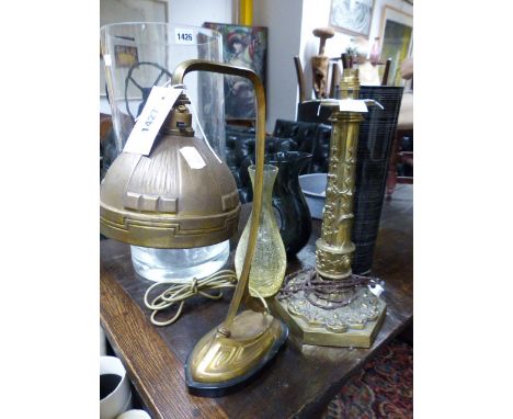 A CONTINENTAL ARTS MOVEMENT GILT BRASS DESK LAMP AND A LATE VICTORIAN BRASS TABLE LAMP
