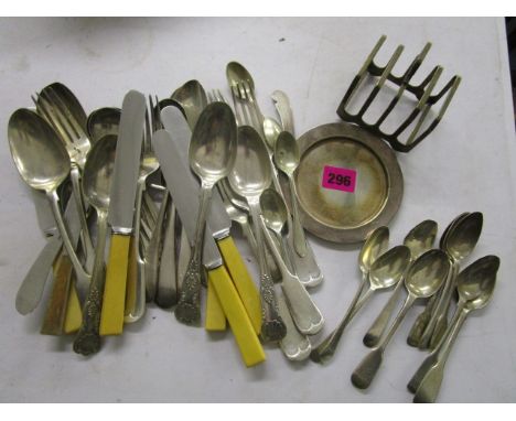 A quantity of silver and silver plated flatware to include Georgian teaspoons and a Waring and Gillows silver plated toast ra