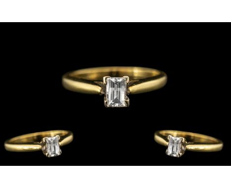 Ladies  - Top Quality Millennial 2000 18ct Yellow Gold Single Stone Diamond Set Ring. Hallmark Birmingham 2000 Stamped 750 - 