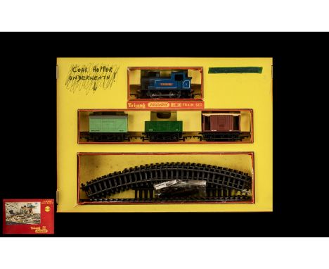 Tri-Ang 00 Gauge Electric Model Railway RS 24 Train Set with original box, c1950s/60s, with information and instruction manua