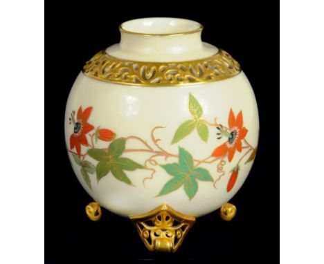 A ROYAL WORCESTER RETICULATED OLD IVORY GLOBULAR VASE DECORATED WITH CLEMATIS, 11CM H, PRINTED MARK, LATE 19TH CENTURY