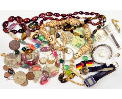 MISCELLANEOUS VINTAGE COSTUME JEWELLERY, WRISTWATCHES, COINS, ETC 