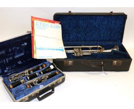 King Tempo Clarinet no.616491 (cased, with mouthpiece, requires overhaul to be in playing condition) together with a Broadway