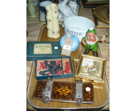 A Tray of collectable items including a Copeland Spode dish with a flower encrusted cover, a Wedgwood triform simulated bambo