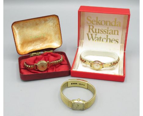 Ladies Timex gold plated wristwatch, signed champagne dial with baton hours and primary 12, D20mm; ladies Regency gold plated