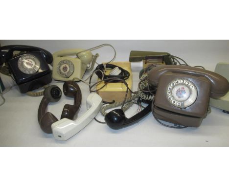 GPO 776 EET 79/1 brown telephone, similar black telephone commemorating The Silver Jubilee, GPO SA 4271 FWB 71/1 ivory teleph