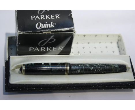 Vintage vacuum fill Parker fountain pen and a bottle of Parker Quink. P&amp;P Group 1 (£14+VAT for the first lot and £1+VAT f