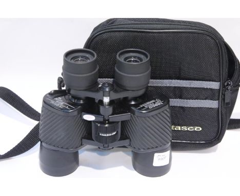 Tasco Zip Focus 7-12x40 Zoom binoculars with soft carry case. P&amp;P Group 1 (£14+VAT for the first lot and £1+VAT for subse