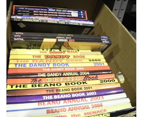 Quantity of vintage annuals including Dandy, Beano, Lego etc. Not available for in-house P&amp;P 