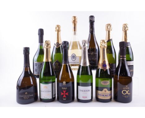 12 BOTTLES CHAMPAGNEAbelé 1757 Le Sourire de Reims Brut 2009; Philippe Fourrier Réserve NV; Maison Mumm Reserve Cuvée Brut; M