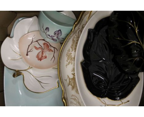 A box of various Carltonware.