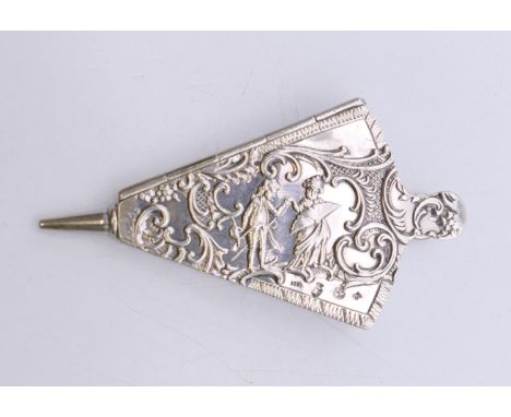 A Continental 800 silver snuff box formed as a set of bellows. 8 cm x 4.5 cm. 27.5 grammes.