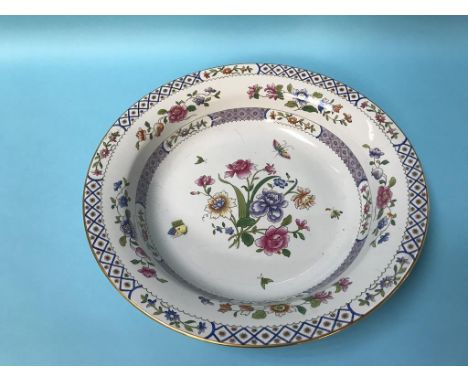 A large Copeland Spode charger, 38cm diameter