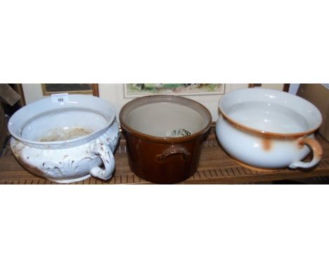 Vintage Po's, a Large Basin & Pot (a/f).