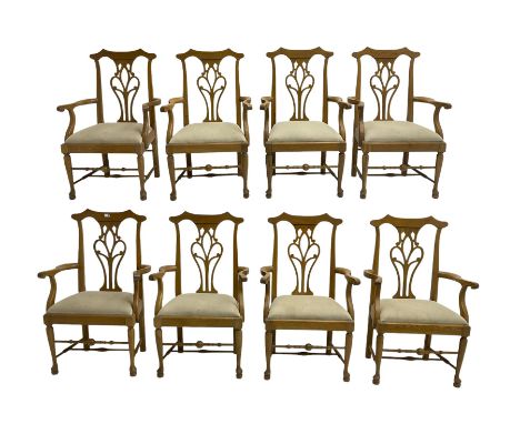 Set eight light oak Chippendale design carver dining chairs, shaped cresting rail with pierced and scrolled splat backs, upho
