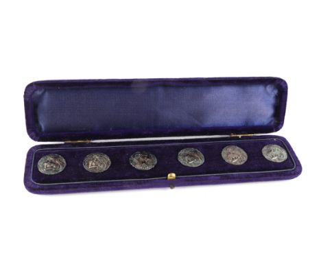 A set of six Art Nouveau silver buttons,  R & W Birmingham 1901, 24g, cased.
