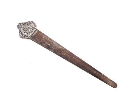 A Victorian silver page turner, London 1888, 33g.