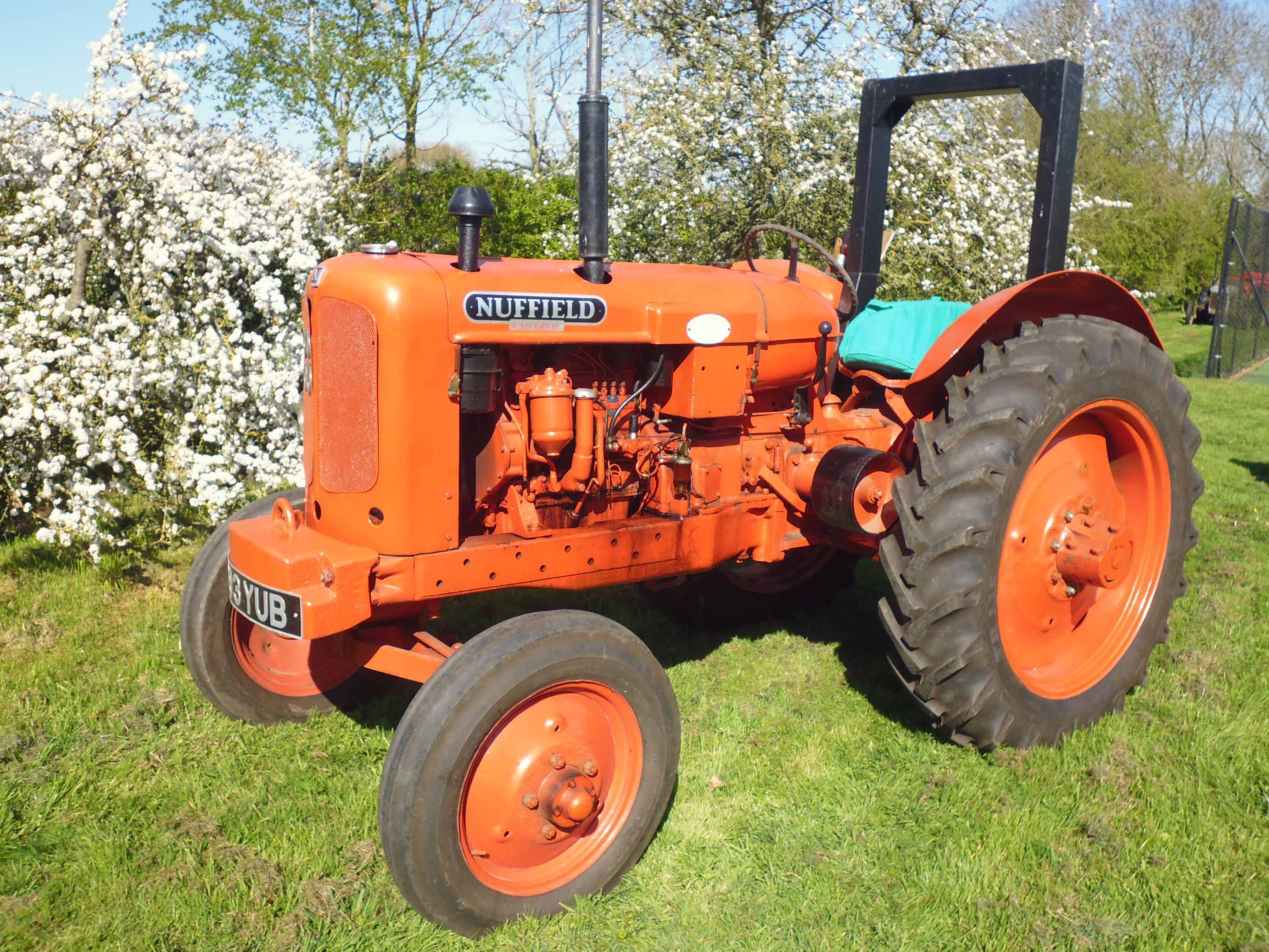 Nuffield Universal DM4 2WD tractor. 1953. Registration 993 YUB. Fitted with Perkins 4 cylinder di